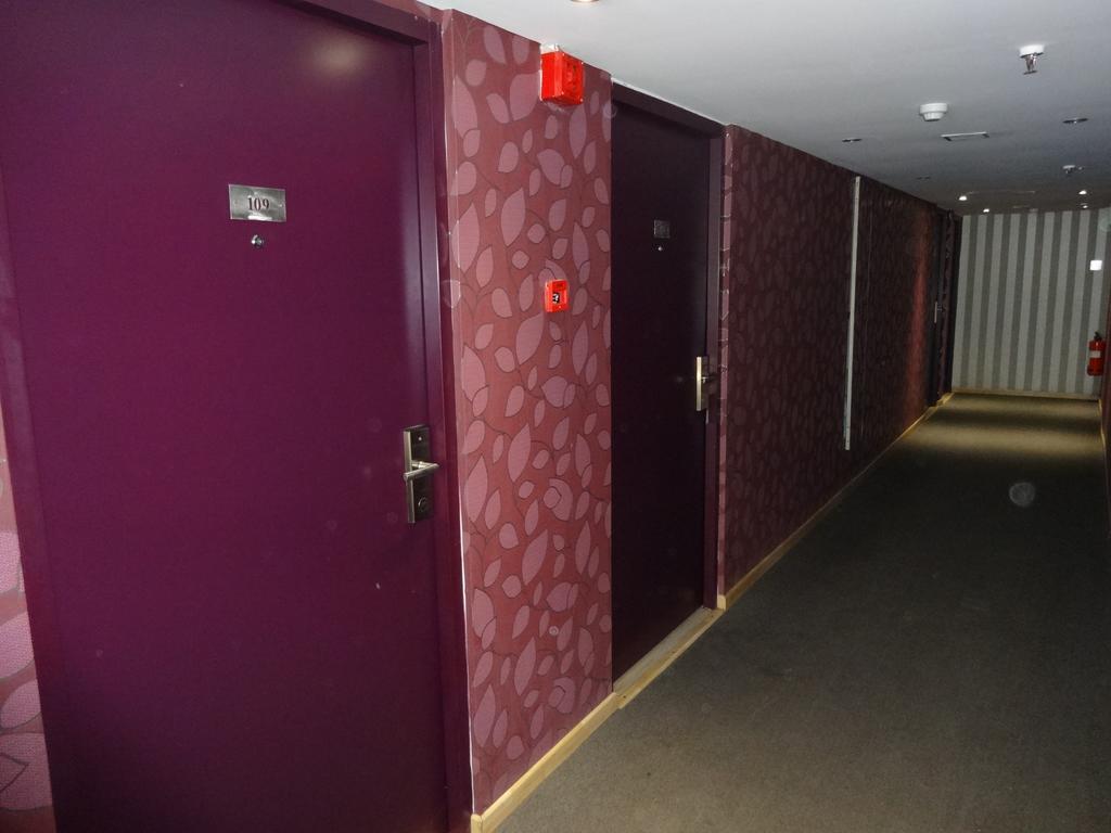 The Purple Leaf Hotels Hyderabad Exterior photo